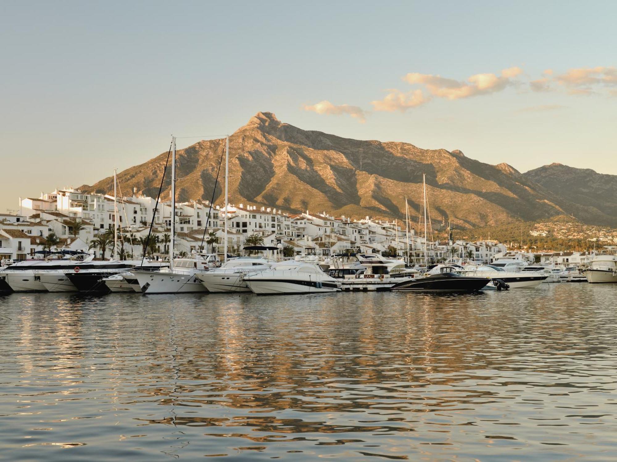 Lägenhet Vacation I Terrazas De Banus, Comfy And Stylish Apartment, Puerto Banus Marina, 24-7 Security Marbella